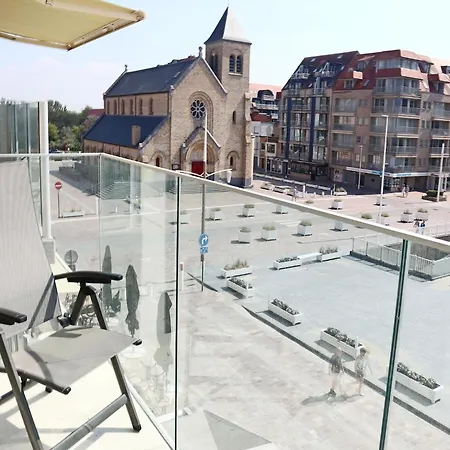 In With Sea View Διαμέρισμα